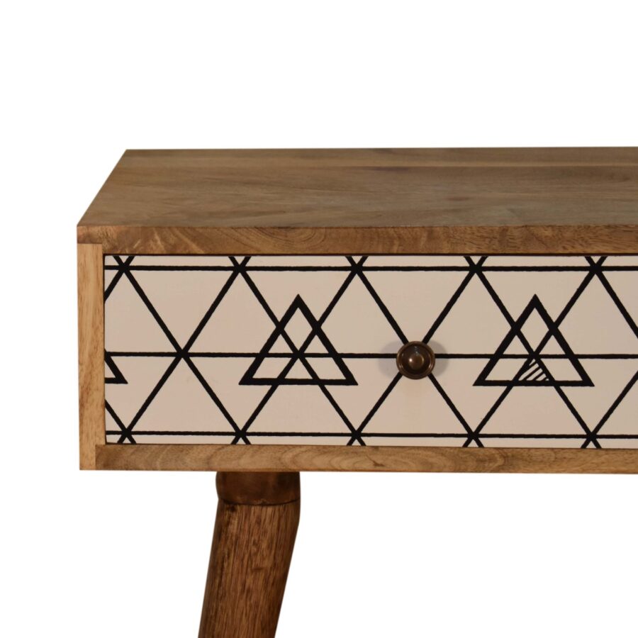 in1559 triangular console table